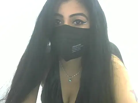 Snapshot of keyswee chatting on January 16, 7:17 am keyswee online show from January 16, 7:17 am