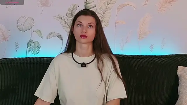Snapshot of _Eva_Vibe_ chatting on June 26, 7:35 am Eva Vibe online show from June 26, 7:35 am