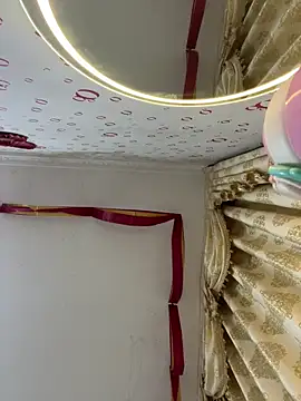 qweqwe2qwe3 online show from March 14, 11:26 am