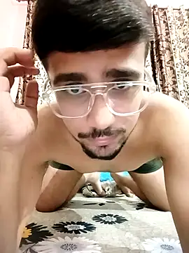 Snapshot of big_indiancock chatting on July 9, 7:51 pm big indiancock online show from July 9, 7:51 pm