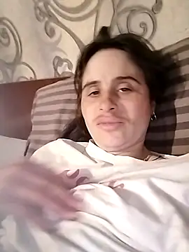 Snapshot of Stellary3752 chatting on March 24, 9:31 pm Stellary3752 online show from March 24, 9:31 pm