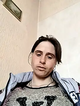 Snapshot of Stellary3752 chatting on April 16, 10:16 am Stellary3752 online show from April 16, 10:16 am