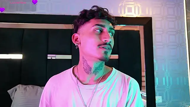 Snapshot of Dark_Eros_ chatting on February 27, 7:58 pm Dark Eros online show from February 27, 7:58 pm