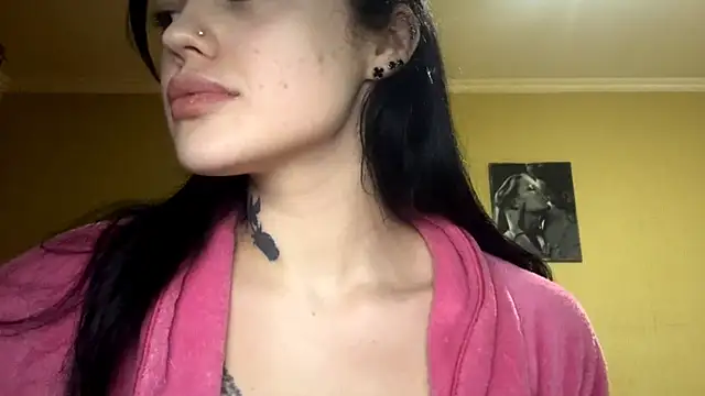 Jennifer anniston online show from March 5, 10:17 pm