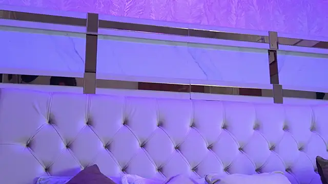 kamilla rossi online show from March 12, 7:09 pm