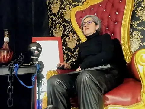 Hades Lyra online show from March 9, 3:16 pm