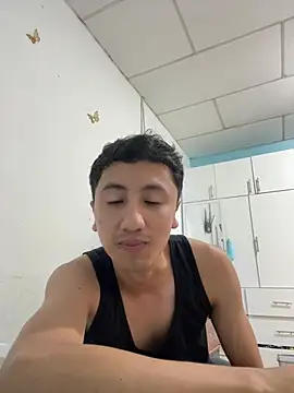 Snapshot of Gonzalogz chatting on May 28, 7:44 pm Gonzalogz online show from May 28, 7:44 pm