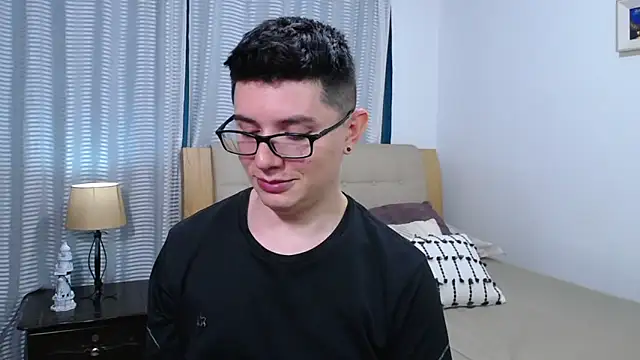 Snapshot of BlackFoXXX69 chatting on February 26, 7:13 pm BlackFoXXX69 online show from February 26, 7:13 pm