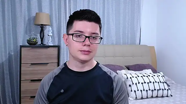 Snapshot of BlackFoXXX69 chatting on June 15, 9:39 pm BlackFoXXX69 online show from June 15, 9:39 pm