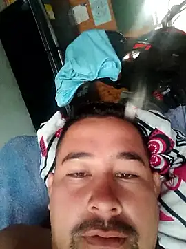 stivengaviria online show from March 2, 1:40 pm