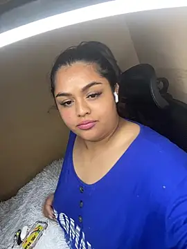 NathashaDreams online show from February 26, 1:04 am