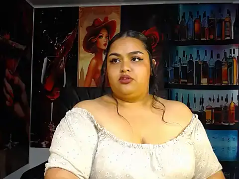 NathashaDreams online show from March 1, 3:52 am