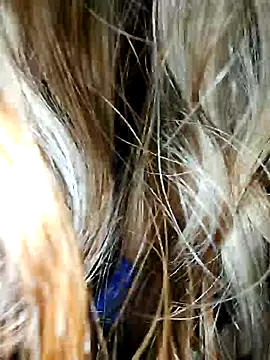 Snapshot of alejitaf chatting on March 27, 3:01 am alejitaf online show from March 27, 3:01 am