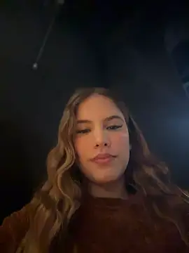 MiluRossee online show from April 17, 4:26 am