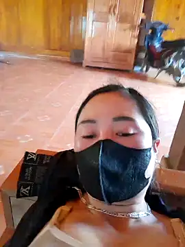 Snapshot of zanh99 chatting on February 27, 5:29 am zanh99 online show from February 27, 5:29 am