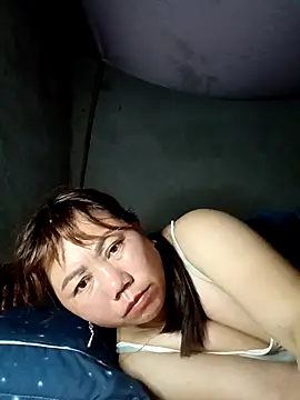 lyly sexx online show from April 3, 7:01 pm