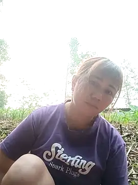 lyly sexx online show from April 16, 11:07 pm