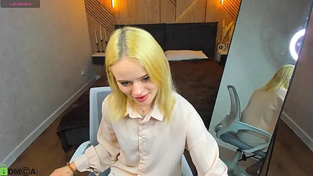 Snapshot of Tessa_Ashe chatting on March 25, 9:26 am Tessa Ashe online show from March 25, 9:26 am
