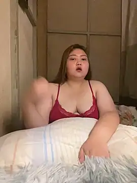 Snapshot of HotBig_Momma chatting on March 13, 11:50 am HotBig Momma online show from March 13, 11:50 am