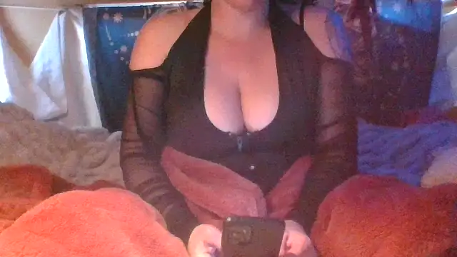 Snapshot of desbayana chatting on February 28, 5:03 pm desbayana online show from February 28, 5:03 pm