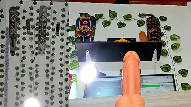 Snapshot of katleya_funny chatting on July 2, 11:05 am katleya funny online show from July 2, 11:05 am