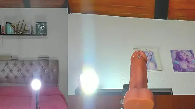 Snapshot of katleya_funny chatting on July 14, 11:05 am katleya funny online show from July 14, 11:05 am