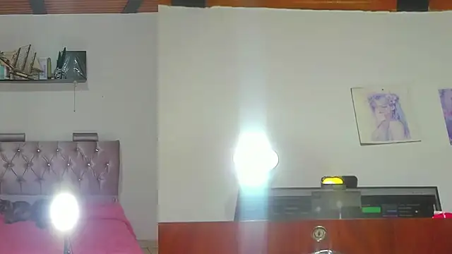 Snapshot of katleya_funny chatting on July 29, 11:08 am katleya funny online show from July 29, 11:08 am