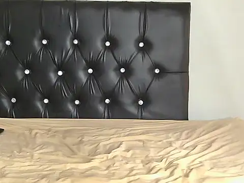 ClitsoCreamy online show from March 1, 11:34 am