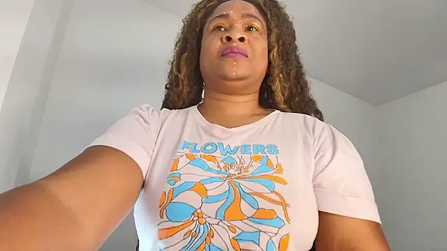 luxy benet online show from March 20, 8:08 am