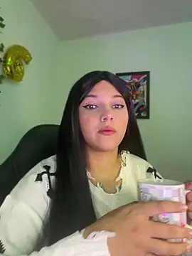 aurora bela online show from April 8, 10:48 am