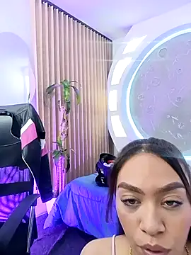 ritzabeth daniel online show from March 4, 2:17 am