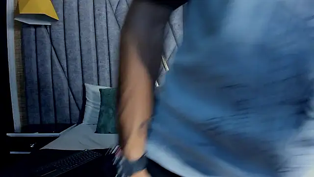 DanteLuxx online show from March 3, 2:39 am