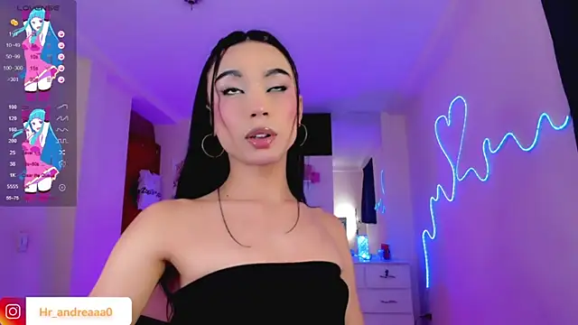 Snapshot of IamAndrea01 chatting on June 25, 2:22 am IamAndrea01 online show from June 25, 2:22 am