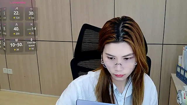 Snapshot of zhen-68 chatting on April 6, 1:58 am zhen-68 online show from April 6, 1:58 am