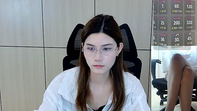 Snapshot of zhen-68 chatting on July 9, 6:17 am zhen-68 online show from July 9, 6:17 am