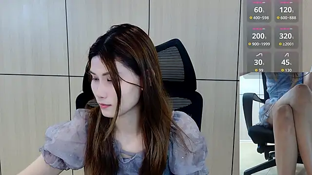 Snapshot of zhen-68 chatting on July 13, 1:41 am zhen-68 online show from July 13, 1:41 am