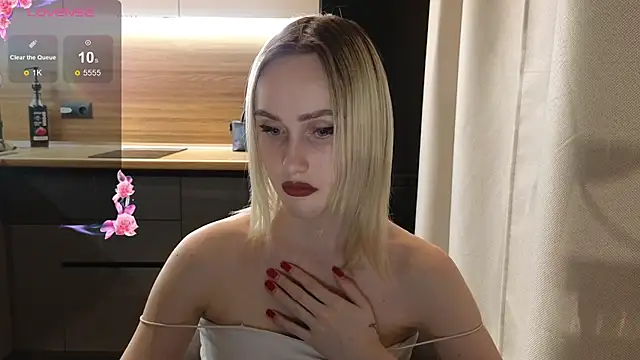 Bella Villen online show from March 25, 6:14 pm