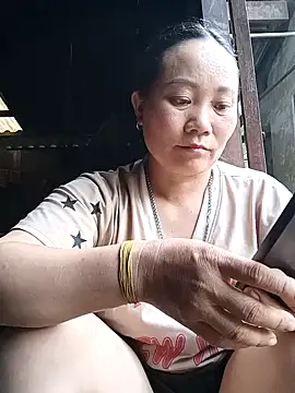 Lindxx-hot online show from April 12, 9:36 am