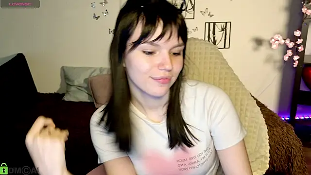 Snapshot of JanetCensley chatting on May 18, 9:37 am JanetCensley online show from May 18, 9:37 am