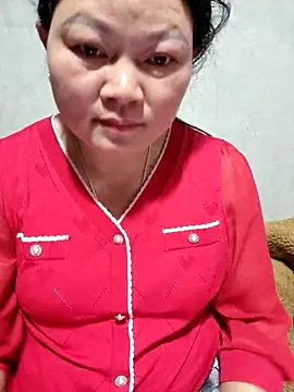 Snapshot of phay79 chatting on March 2, 11:17 am phay79 online show from March 2, 11:17 am