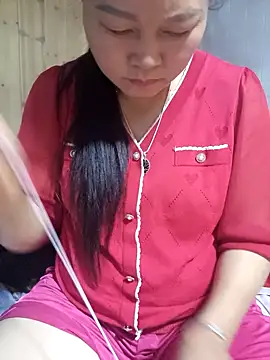 Snapshot of phay79 chatting on June 17, 12:46 am phay79 online show from June 17, 12:46 am