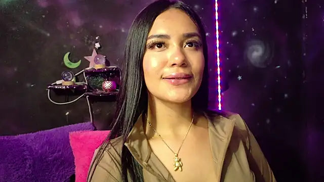 ValentinaRojass  online show from May 21, 8:16 pm