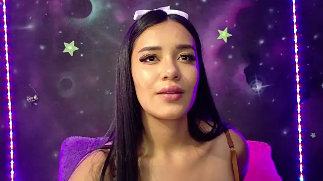 ValentinaRojass  online show from May 29, 6:28 pm