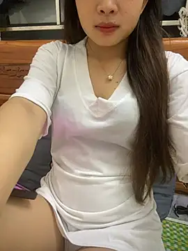 Snapshot of Xoai-cute chatting on July 24, 8:29 pm Xoai-cute online show from July 24, 8:29 pm