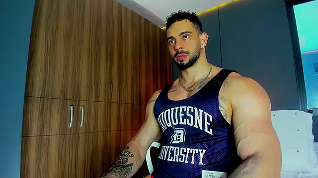 massimo visconti online show from April 5, 4:26 pm