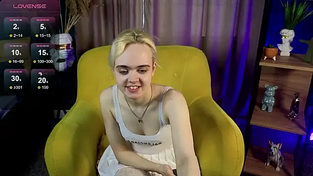 Bambi Bloom online show from March 25, 6:08 am