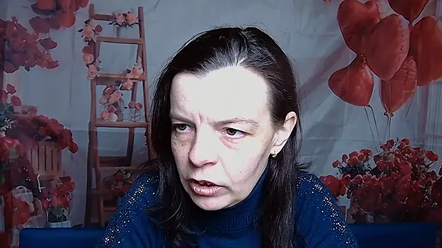 Snapshot of SofiaChaika chatting on March 3, 6:41 am SofiaChaika online show from March 3, 6:41 am