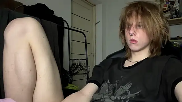 Snapshot of Mark_Shoyer2 chatting on June 26, 11:42 pm Mark Shoyer2 online show from June 26, 11:42 pm
