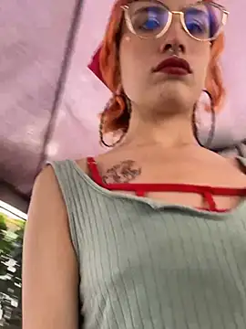 Snapshot of Alice_Hecate chatting on March 3, 1:17 pm Alice Hecate online show from March 3, 1:17 pm