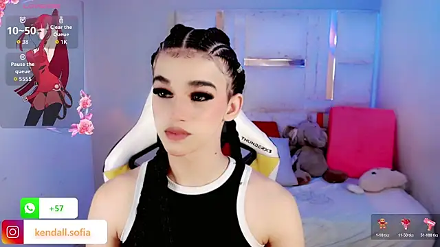 Sophiaa doll  online show from March 31, 3:19 am